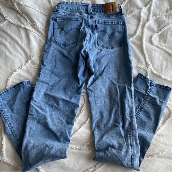 Levi's Straight Jeans - Picture 2 of 5